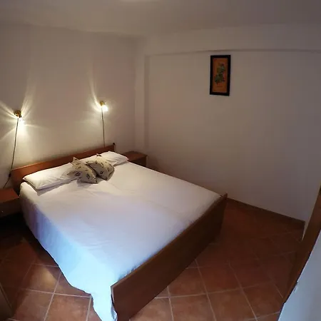 Vendégház Pineta 3*